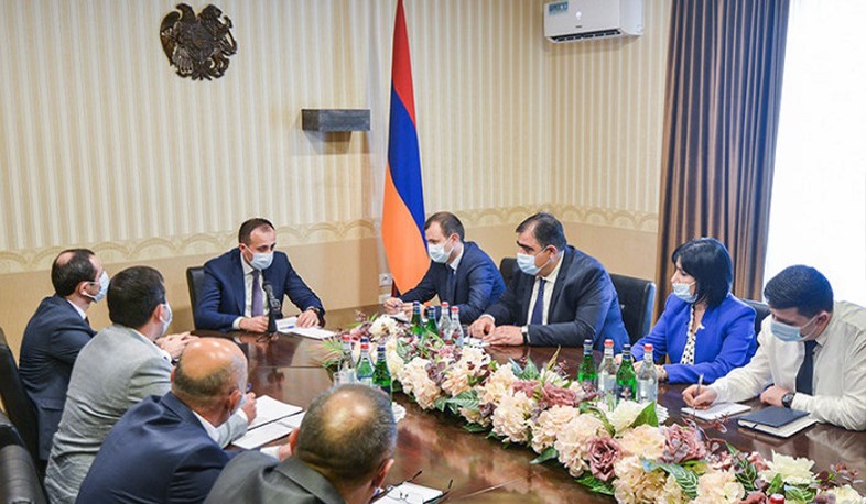 Արսեն Թորոսյանը ԲԸՏՄ աշխատակազմին է ներկայացրել Հովհաննես Մարտիրոսյանին