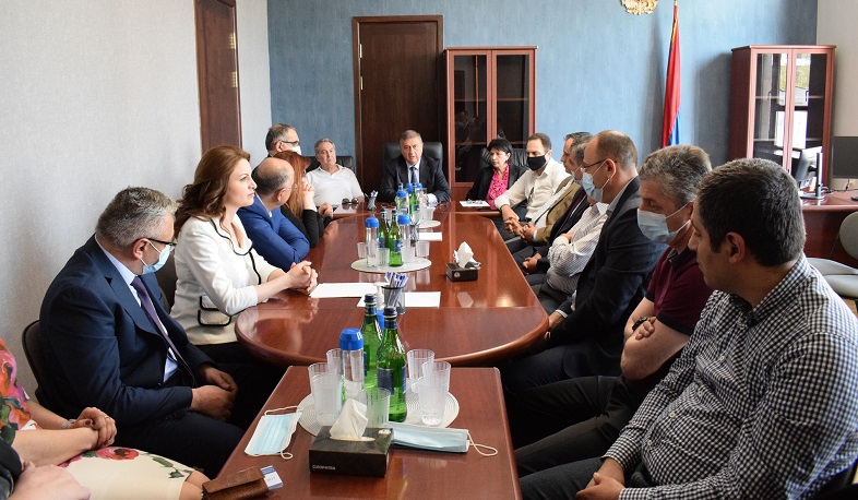 Բարձրագույն դատական խորհուրդն այցելել է դատարաններ