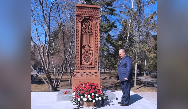 Նովոսիբիրսկում հարգել են Հայոց ցեղասպանության անմեղ զոհերի հիշատակը