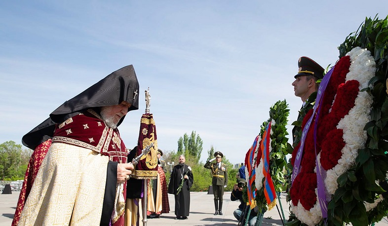 His Holiness commemorated the holy martyrs of the Armenian Genocide