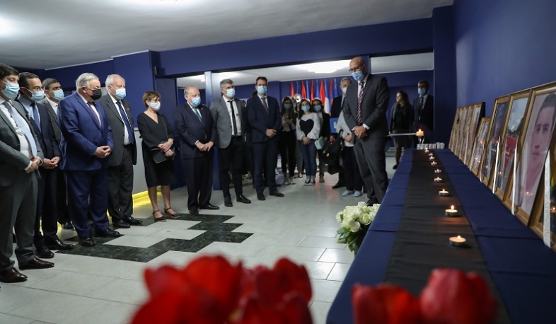 Fransa erməni hərbi əsirlərinin geri qaytarılması üçün əlindən gələni edəcək: Senatın sədri