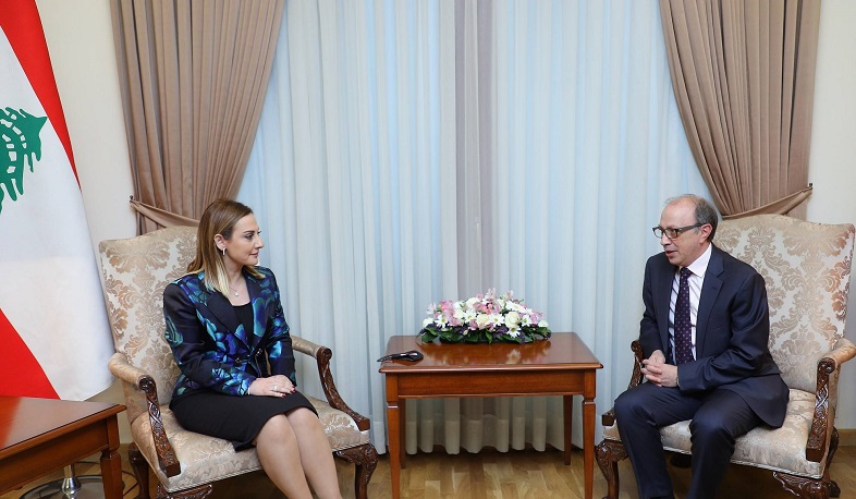 Исполняющий обязанности министра иностранных дел РА встретился со специальным посланником президента Ливана
