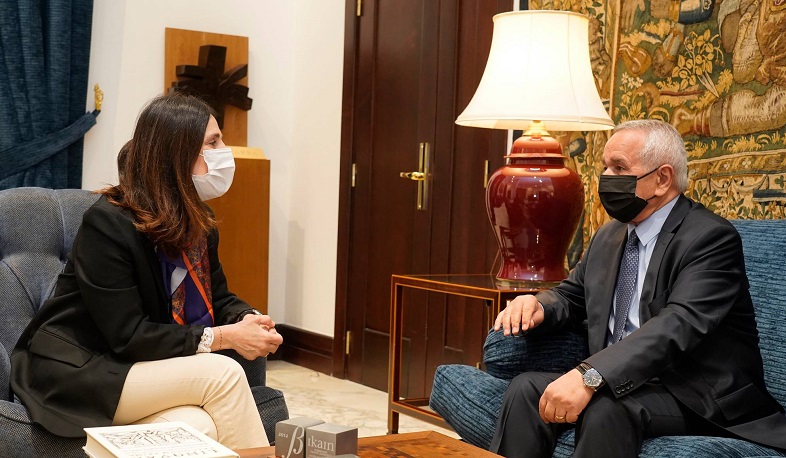 Ermənistanın İspaniyadakı səfiri Bask Ölkəsi Parlamentinin sədri ilə görüşüb