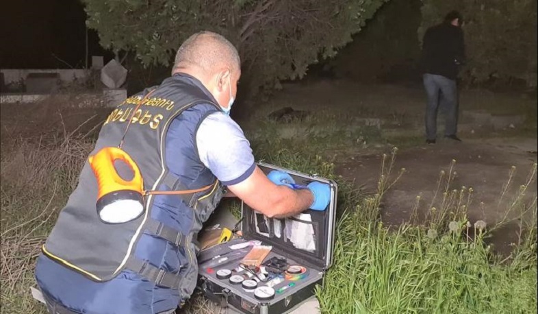 Գերեզմանատանը վիճաբանությունն ավարտվել է հրազենային վիրավորումով և դանակահարությամբ