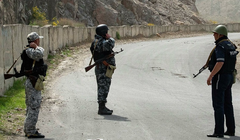 Kyrgyzstan and Tajikistan agree on full ceasefire on the border