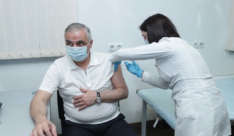 Մհեր Գրիգորյանը կորոնավիրուսի դեմ պատվաստվել է «Սպուտնիկ V» պատվաստանյութով