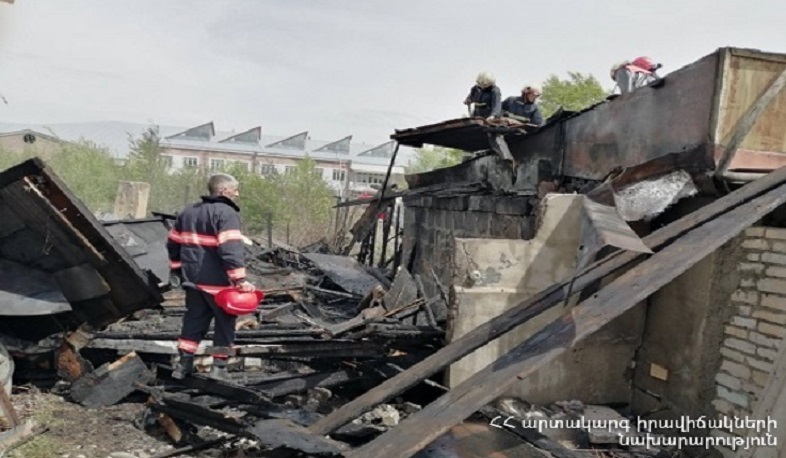Հրդեհ Գյումրիում. այրվել է ավտոտնակի տանիքն ու երկու խորդանոցը