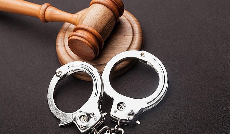 Երևանի Կենտրոն վարչական շրջանի ղեկավարի պաշտոնակատարին և իր ենթակային կալանավորելու միջնորդություն է ներկայացվել