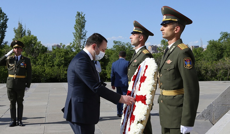 Prime Minister of Georgia paid tribute to memory of Armenian Genocide victims