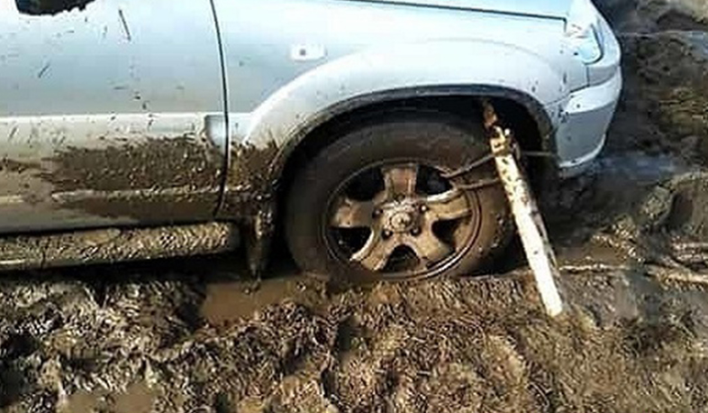 Փրկարարներն արգելափակումից դուրս են բերել ավտոմեքենաներ