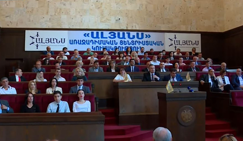 «Ալյանսն» ընտրությանը կմասնակցի միայնակ, նրանց կաջակցի Արա Աբրահամյանը