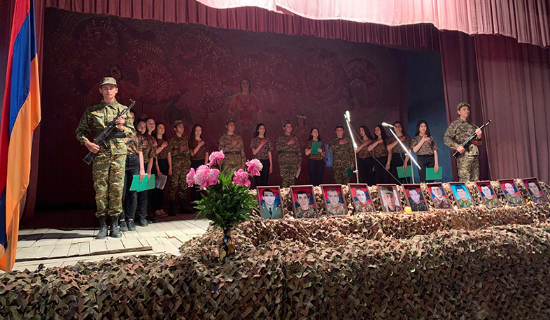 Հարգանքի տուրքի մատուցում Արցախյան հերոսամարտերի մասնակիցներին՝ Մալիշկա համայնքում