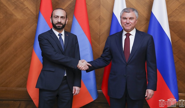 Delegation Led by Ararat Mirzoyan Meets with Vyacheslav Volodin