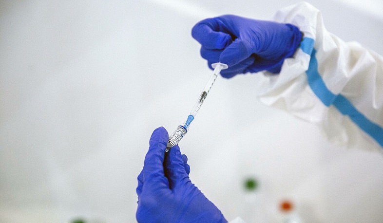 В России запустят в оборот четвертую вакцину от коронавируса