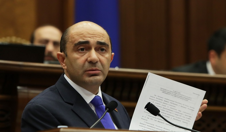 Մարուքյանը ներկայացրեց ՀՀ տարածքային ամբողջականության խախտման հետևանքով Կառավարության գործողություններին առնչվող ԱԺ հայտարարության նախագիծը