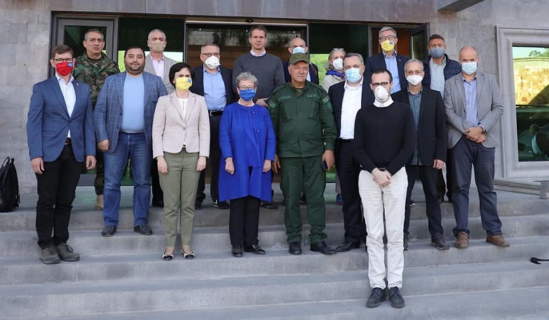 ՀՀ-ում ԵՄ պատվիրակության և ԵՄ երկրների դիվանագիտական ներկայացուցչությունների ղեկավարներն այցելել են Սյունիքի մարզ