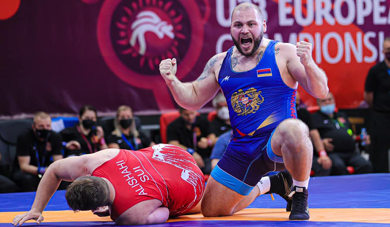 Ըմբիշներ Դավիթ Օվասապյանը և Հրաչյա Պողոսյանը կպայքարեն Եվրոպայի չեմպիոնի կոչման համար