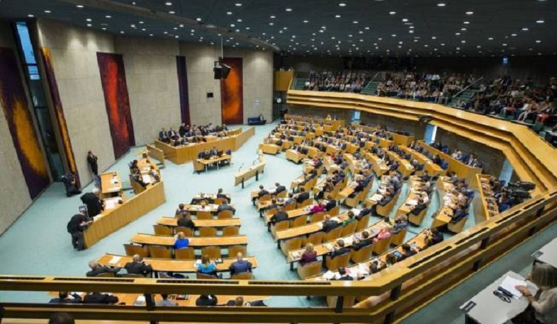 Парламент Нидерландов призывает правительство приложить усилия, чтобы ЕС потребовал от Азербайджана вывести силы из Армении