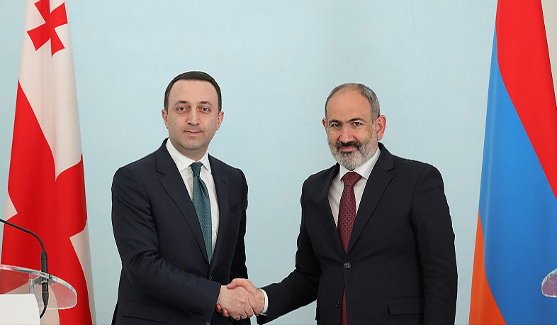 Nikol Paşinyan Gürcüstanın baş nazirini təbrik edib