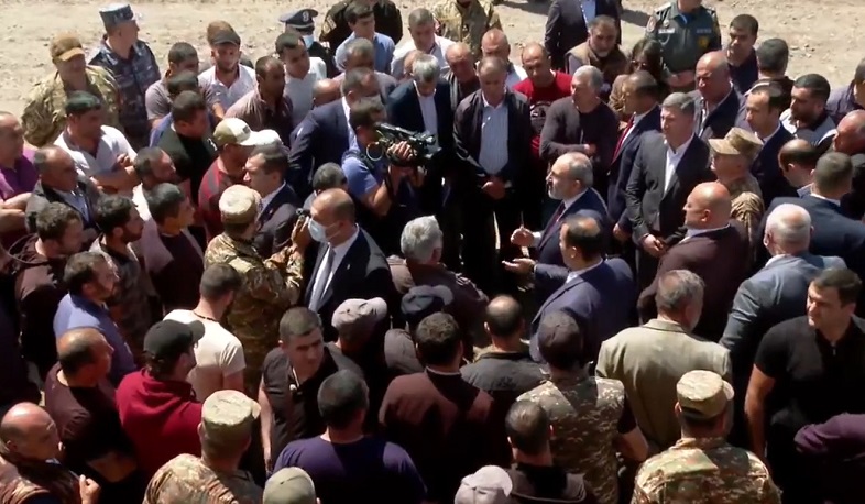 Որևէ մեկի մտքով չանցնի, թե այսօրվա կառավարությունը ստվերային, մութ գործարքների, դավադրությունների մեջ է, այդպիսի բան ի բնե լինել չի կարող. Փաշինյան