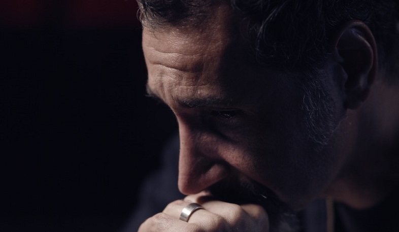 Серж Танкян призывает посла США в Армении сделать заявление, осуждающее расистские действия Азербайджана