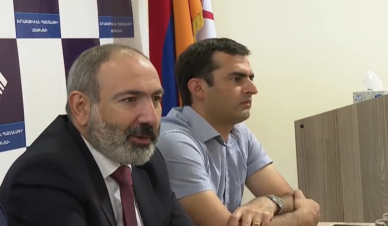 Նիկոլ Փաշինյանը հանդիպում է Աջափնյակ վարչական շրջանի ՔՊ համակիրների հետ. ՈՒՂԻՂ