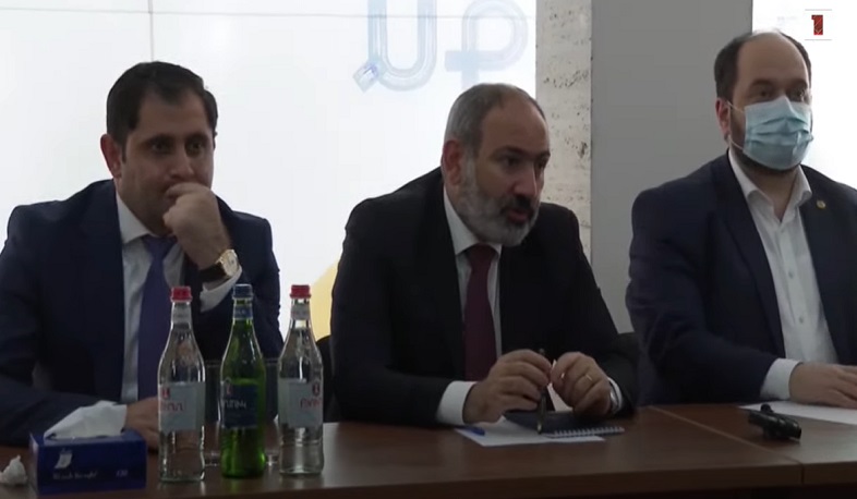 Նիկոլ Փաշինյանը հանդիպում է ՔՊ կուսակցության համակիրների հետ