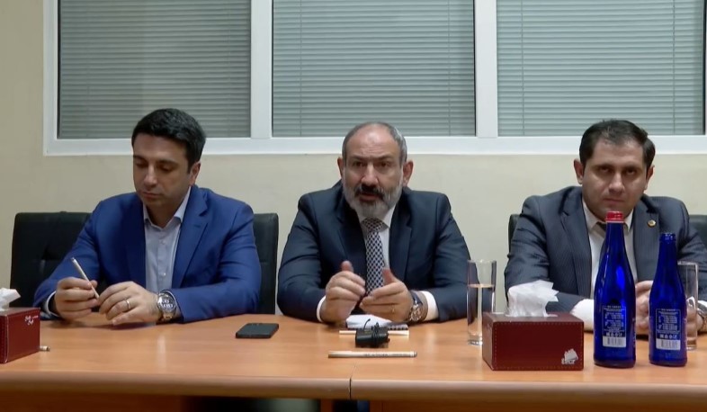 We are waiting for OSCE MG Co-Chairs to reach an agreement with Azerbaijan so that we can start withdrawing troops at the same time: Pashinyan
