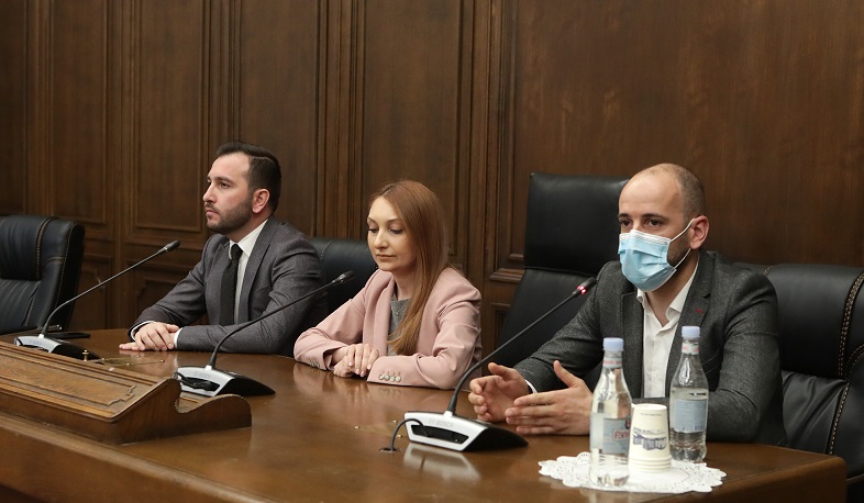 Վարչապետի հայտարարությունները համատեքստից դուրս ներկայացնելը քաղաքական որոշ շրջանակների կողմից արվող մանիպուլյացիա է. Մակունց