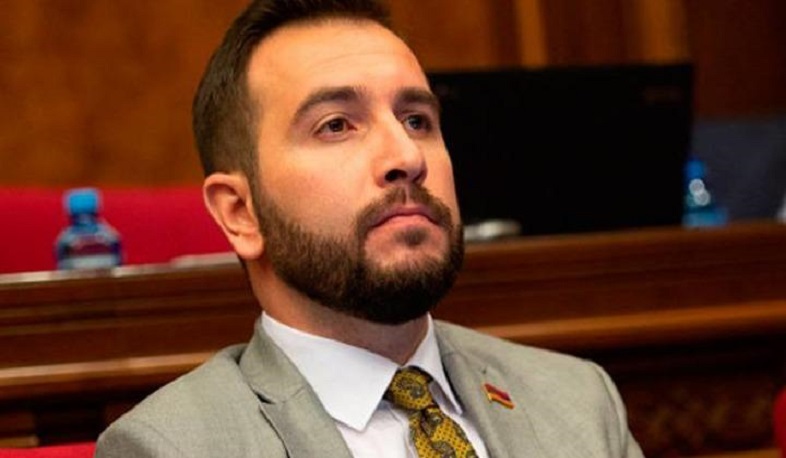 Բանավեճը մերժելը նշանակում է չհարգել ժողովրդին. Հայկ Կոնջորյան