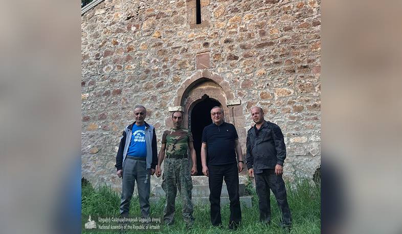 ԱՀ ԱԺ նախագահն այցելել է 13-րդ դարում կառուցված Սբ. Գևորգ եկեղեցի