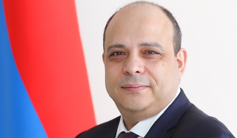 ԱԳ նախարարի տեղակալ Գագիկ Ղալաչյանը պաշտոնից ազատման դիմում է ներկայացրել