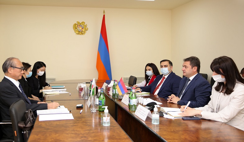 Айк Чобанян и посол Японии обсудили вопросы сотрудничества в области технологий и почтовой связи
