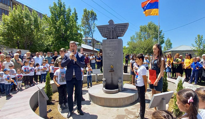 Գագարինում բացվել է Արցախյան վերջին պատերազմի զոհերի հիշատակի հուշարձան-աղբյուր
