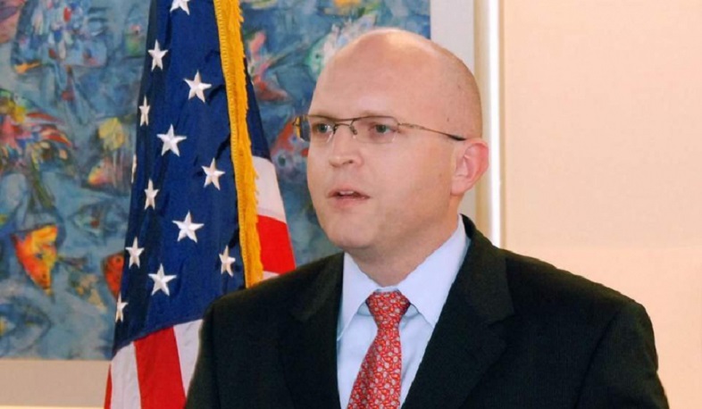 ԱՄՆ փոխպետքարտուղարի տեղակալի պաշտոնակատար Ռիքերը կայցելի Վրաստան, Ադրբեջան և Հայաստան