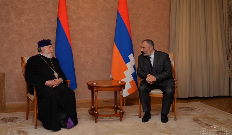 Davit Babayan and Karekin II discussed issues related to the future of Artsakh