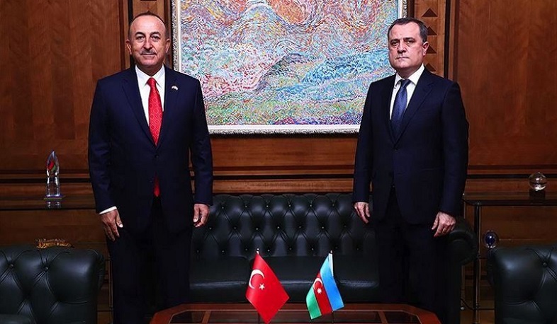 Главы МИД Азербайджана и Турции обсудили ход реализации трехстороннего заявления по Арцаху
