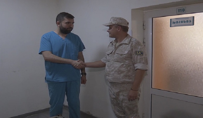 Российские миротворцы передали специализированное медицинское оборудование для детской больницы в Арцахе