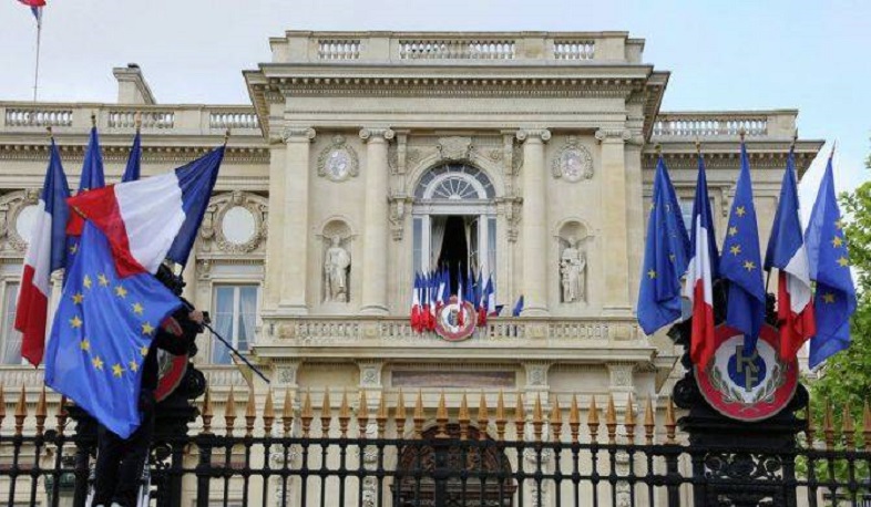 France welcomes release of 15 Armenian detainees