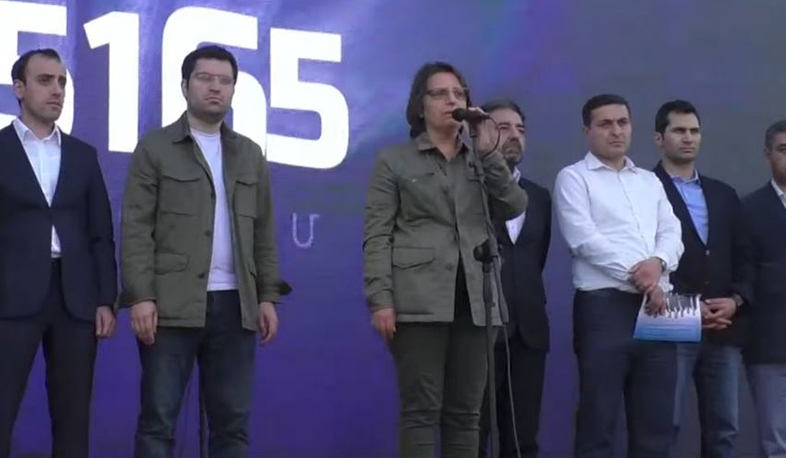 Կարին Տոնոյանի հորդորն ընտրողներին