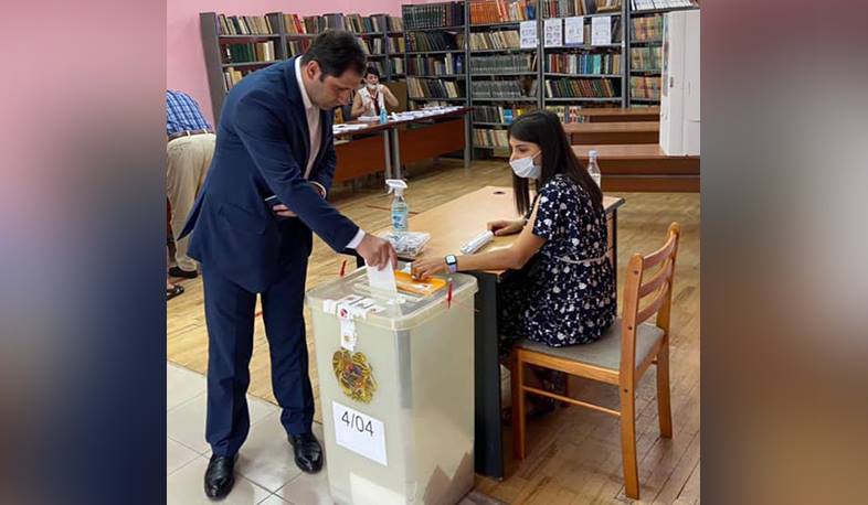 Քվեարկեցի հանուն մեր ապագայի. Սուրեն Պապիկյան