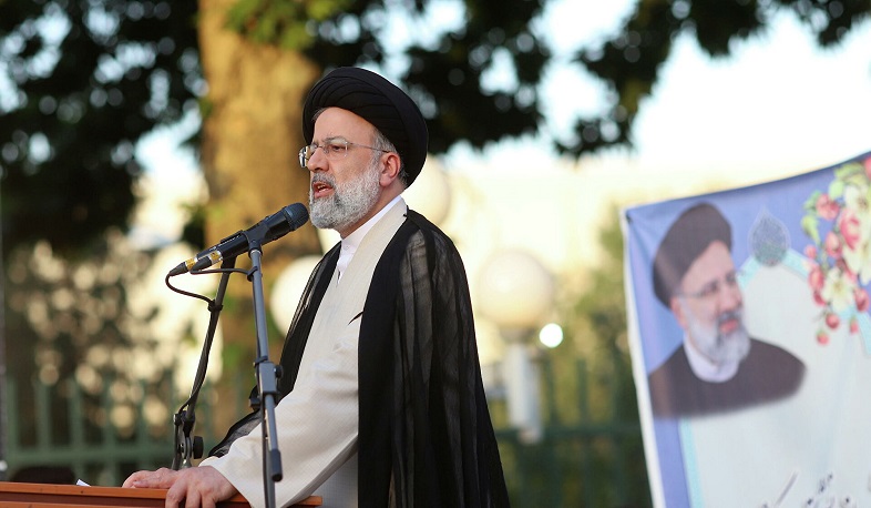 Избранный президент Ирана пообещал обеспечить изменения, бороться с коррупцией и бедностью