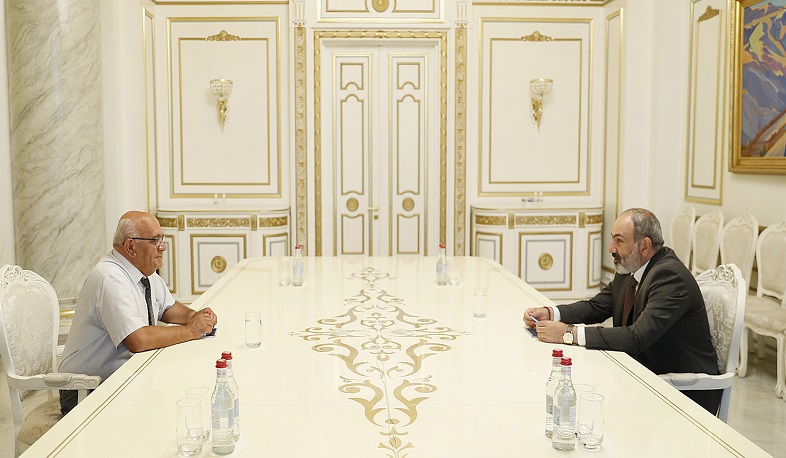 Նիկոլ Փաշինյանը հանդիպում է ունեցել Լևոն Շիրինյանի հետ