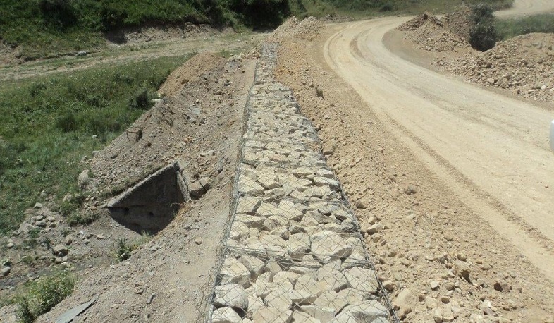 Սյունիքի մարզով անցնող Դաստակերտ-Նժդեհ-Ցղունի ճանապարհահատվածում ընթանում են վերականգնման աշխատանքներ