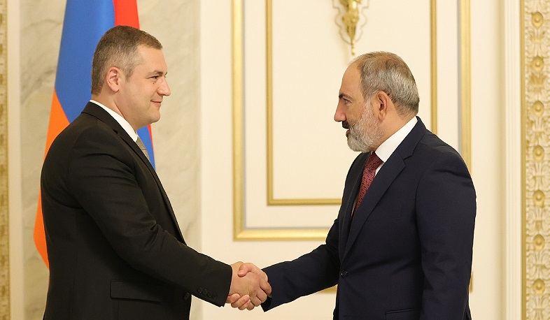 Քաղաքական խորհրդակցությունների շրջանակում Նիկոլ Փաշինյանը հանդիպել է Տիգրան Ուրիխանյանի հետ