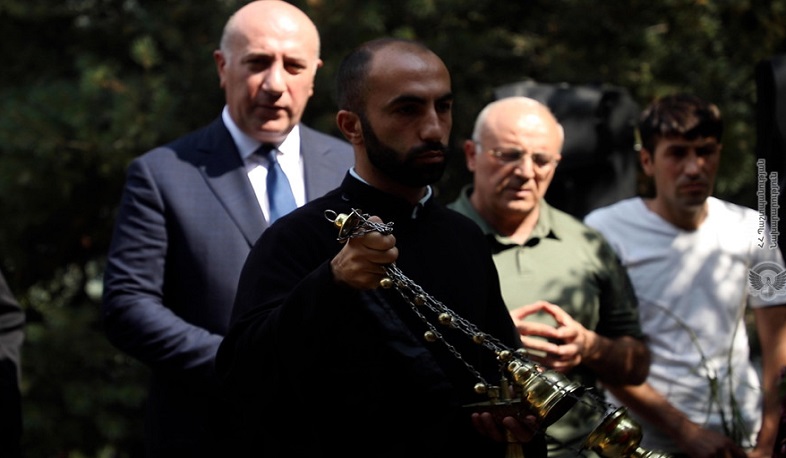 Անհայտ կորածների հիշատակի օր «Եռաբլուր» զինվորական պանթեոնում