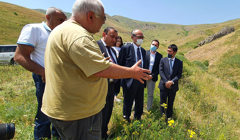 Посол Японии в Армении присутствовал на церемонии завершения программы «Строительство водовода оросительного водохранилища в общине Хорс»