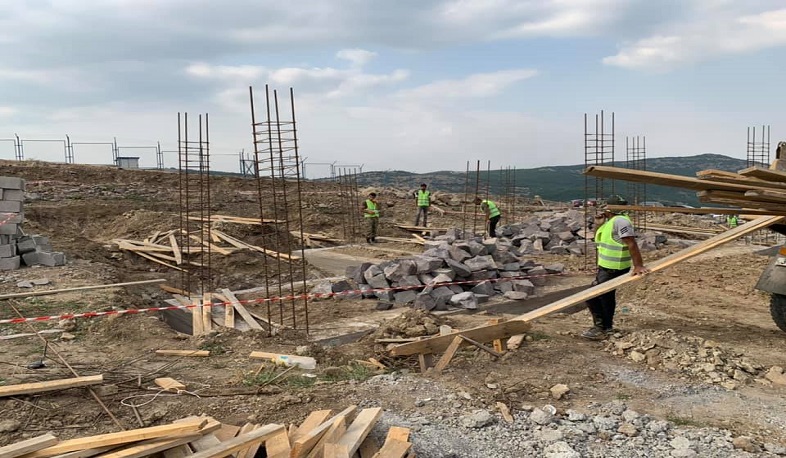 Շուռնուխում ընթանում են բնակելի տների շինարարական աշխատանքներ