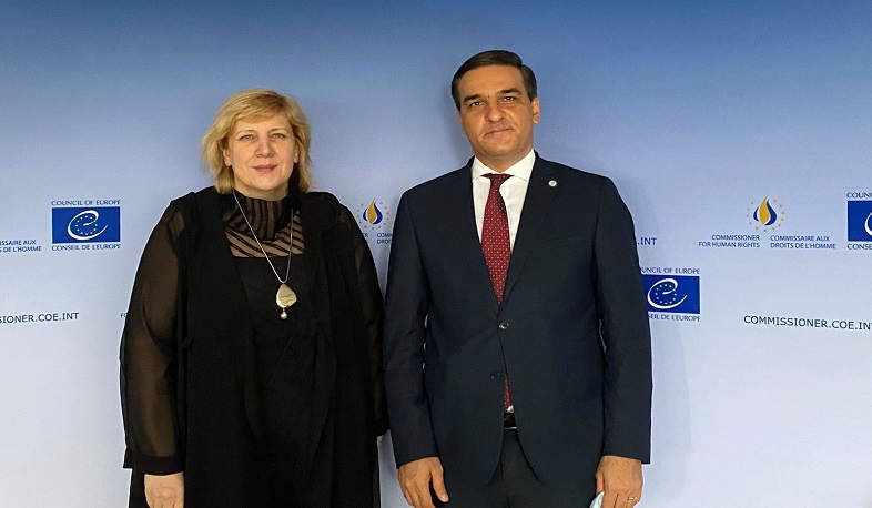 Arman Tatoyan Avropa Şurasının İnsan Haqları üzrə Komissarı əslərin geri qaytarılması məsələsini müzakirə etdi