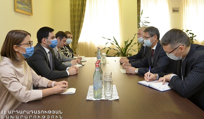 Ռուստամ Բադասյանն ընդունել է ՀՀ-ում Ղազախստանի դեսպան Բոլատ Իմանբաևին